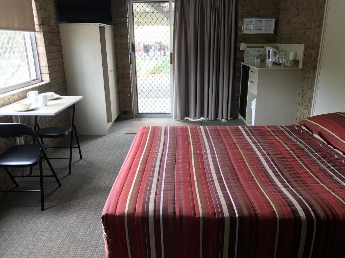 The Canungra Motel Exterior photo